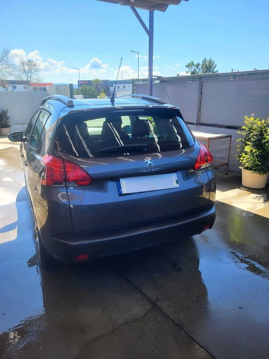 Peugeot 2008 1.2vti 82 cavalos