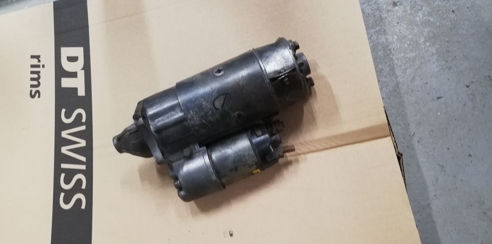 Fiat 126p rozrusznik na kluczyk sprawdzony działający