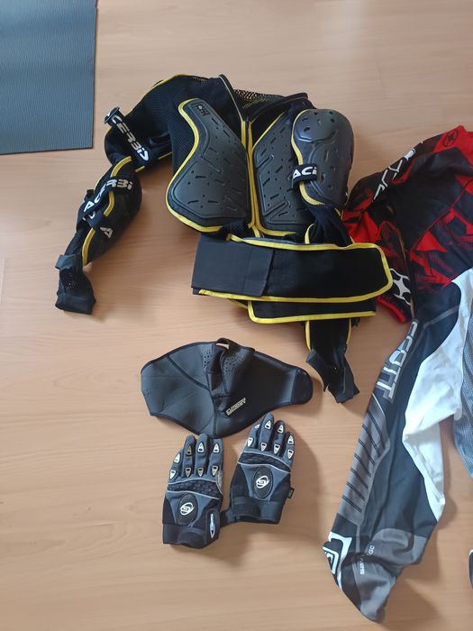 Equipamento motocross