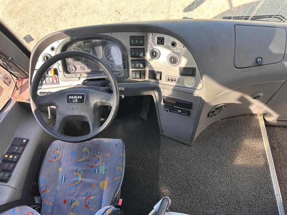 Autocarro MAN ATOMIC 57 lugares ano 2009 Nacional