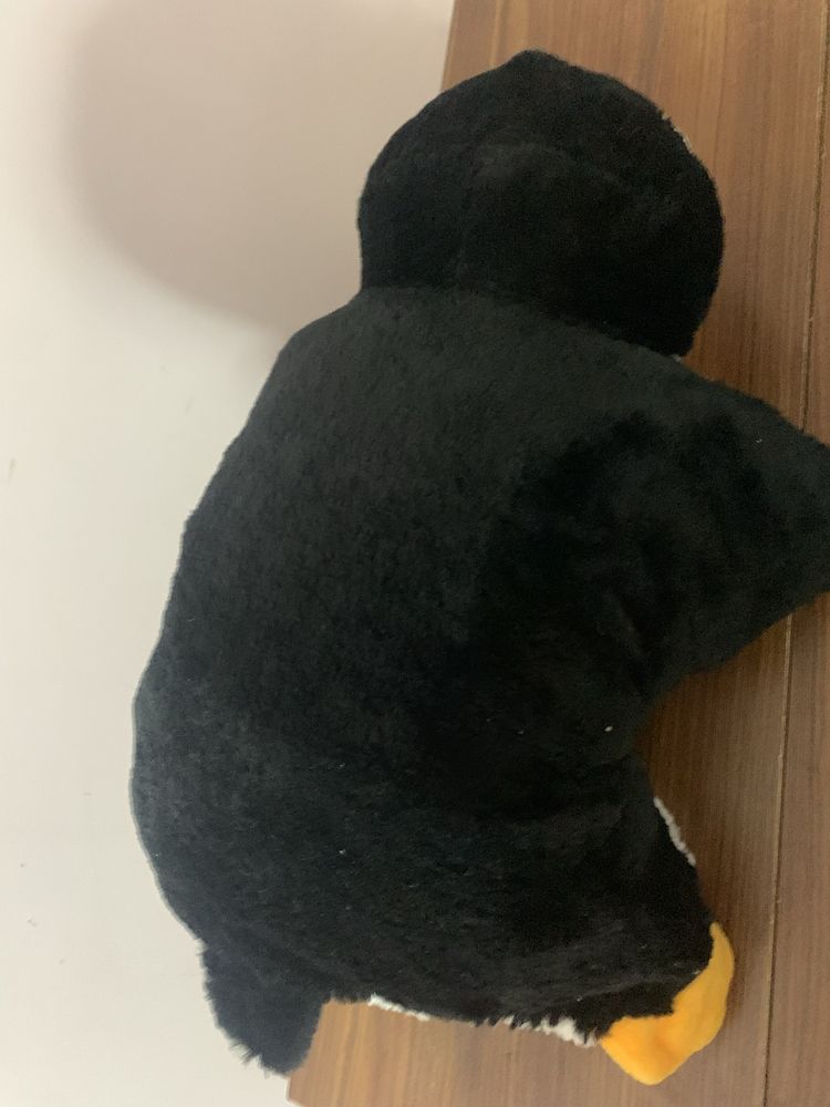 Іграшка-подушка Пінгвін