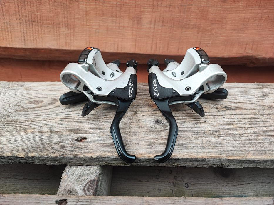 Klamkomanetki rowerowe Shimano Deore XT M750 3x9 Vbrake Retro MTB