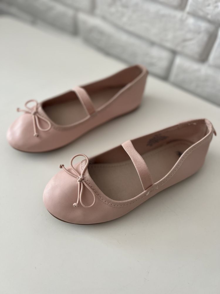Нові дитячі балетки туфлі H&M