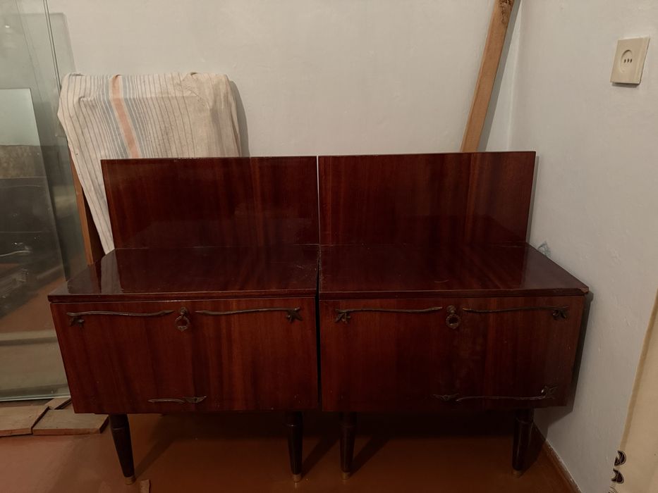 Тумби 2 шт у гарному стані