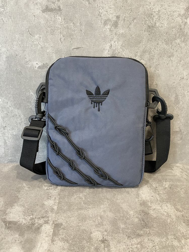 Сумка месенджер через плече Adidas Urban Vibe Custom