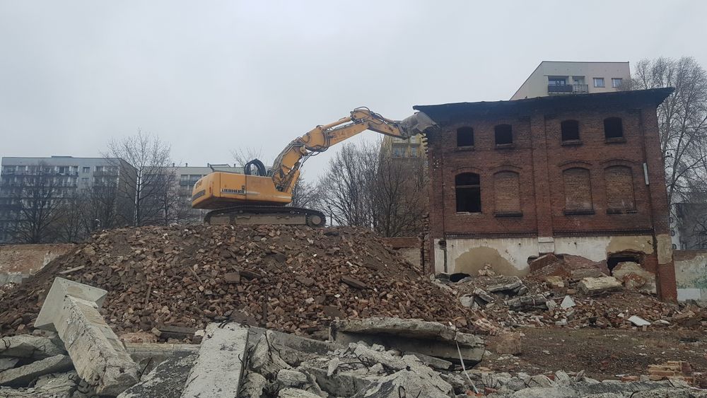 Koparka kołowa bez operatora wynajem wyburzenia gasienicowa dzwig