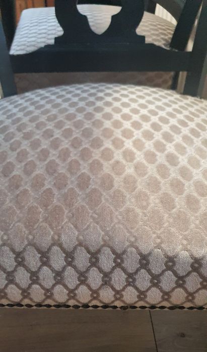 Komplet stół plus cztery krzesła chippendale czarny dębowy drewno