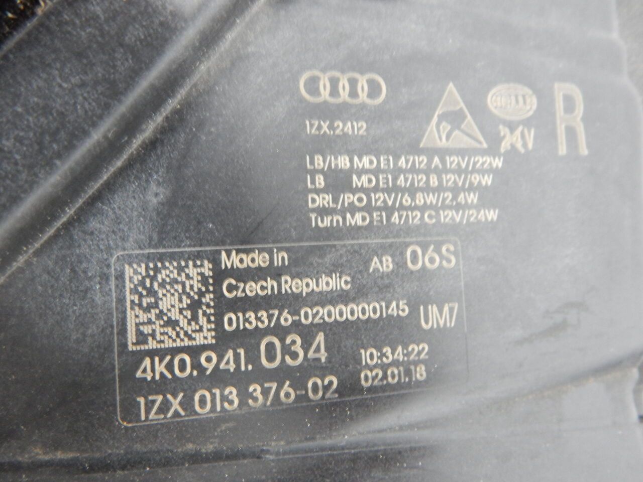 Комплект передніх фар AUDI A6 2019-2022