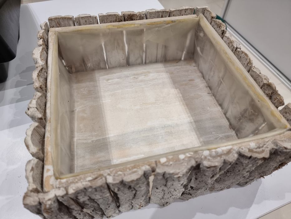 Doniczka osłonka z kory