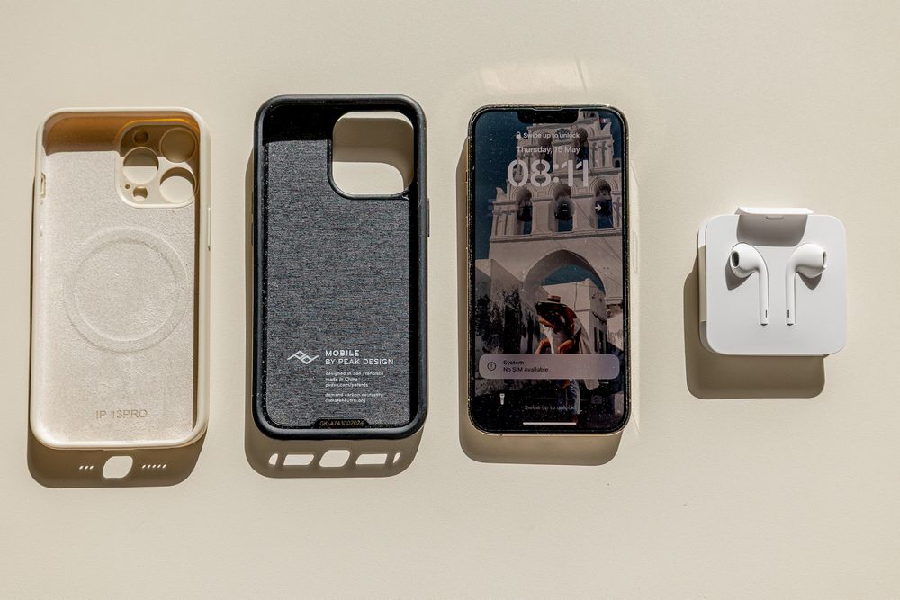 iPhone 13 pro 256gb gold złoty + peak design mobile everyday + dodatki