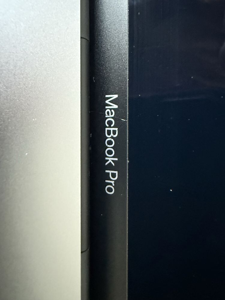 Macbook Pro 2019 16” Łódź