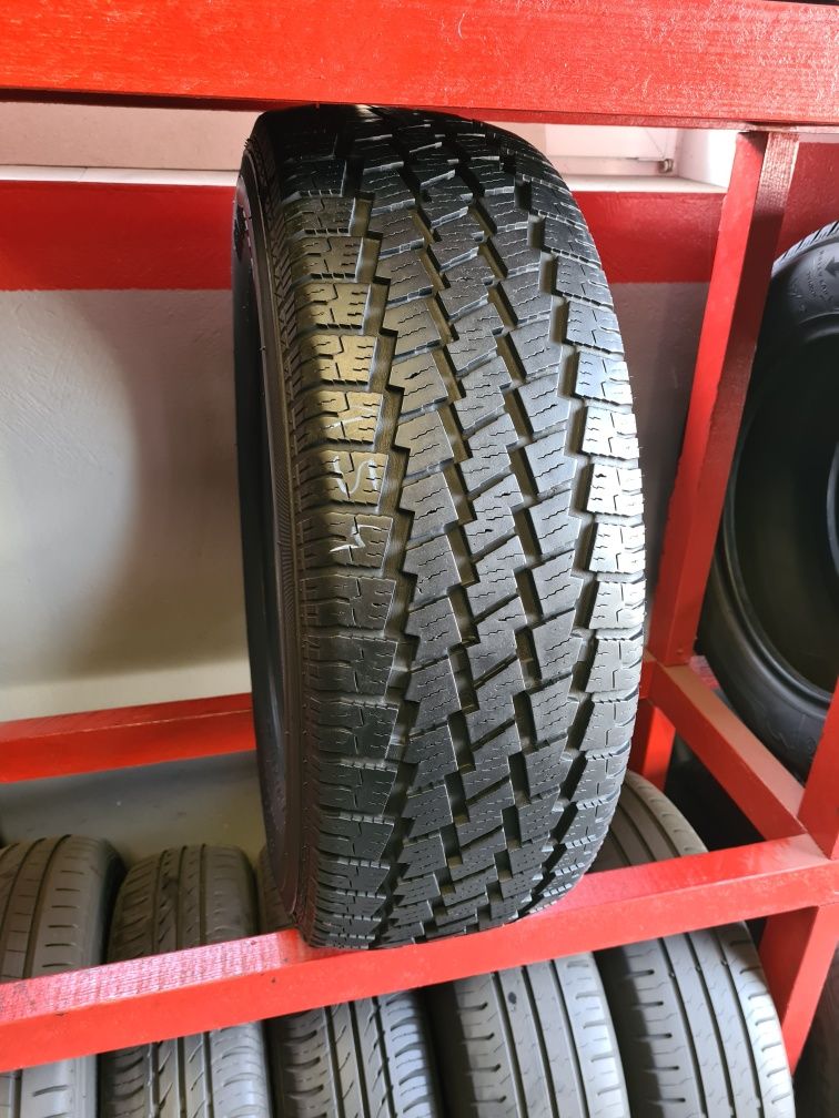 Opona 215/65/16 Maxxis Winter Max LT 2012 pojedyncza jedynka lato #154