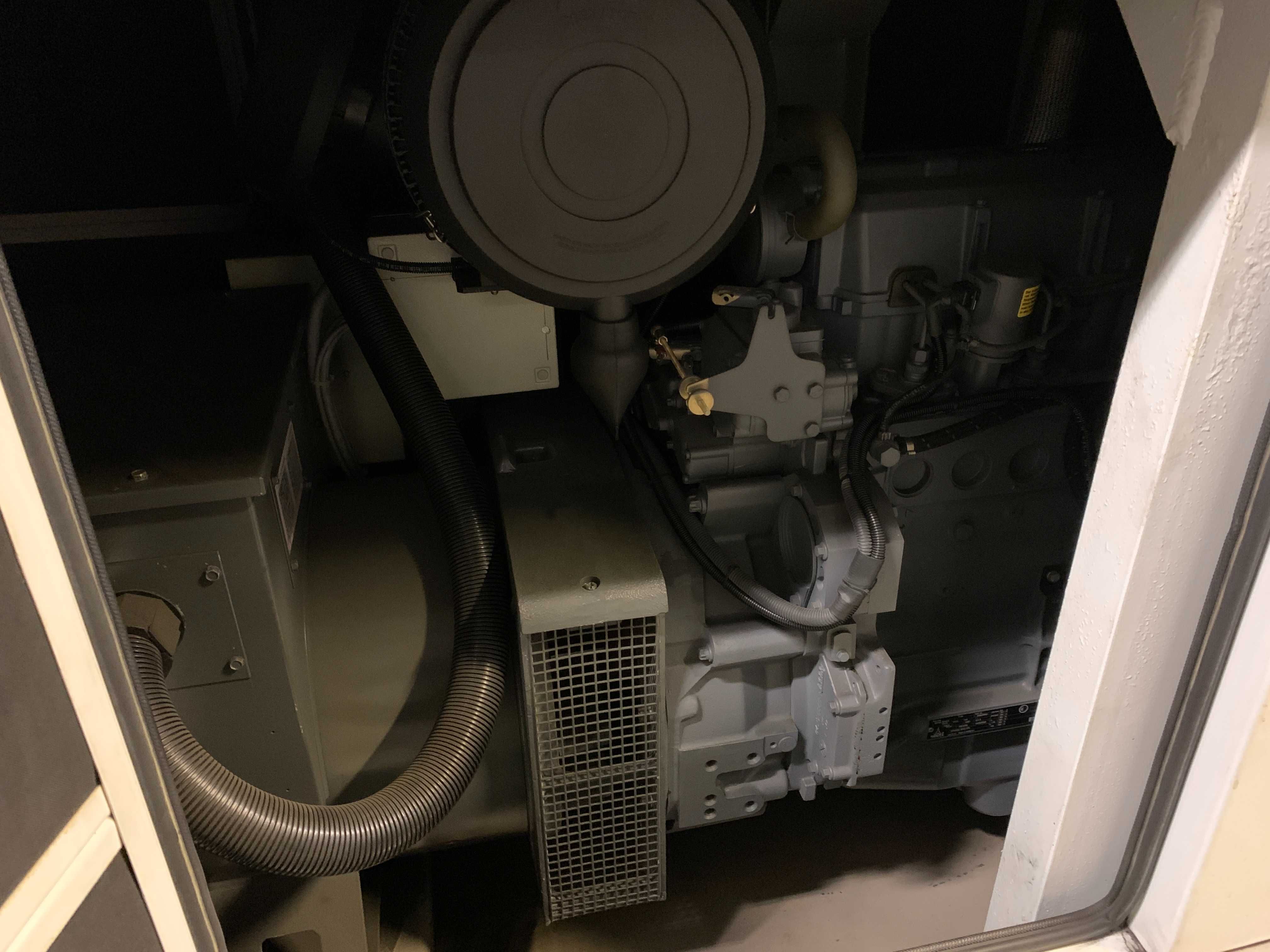 Agregat prądotwórczy KLEBS+ HARTMANN 146 kVA / 500 Volt Stromgenerator