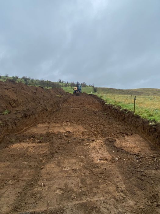 Usługi Koparką Ełk Olecko wykopy, prace ziemne, Mecalac 714