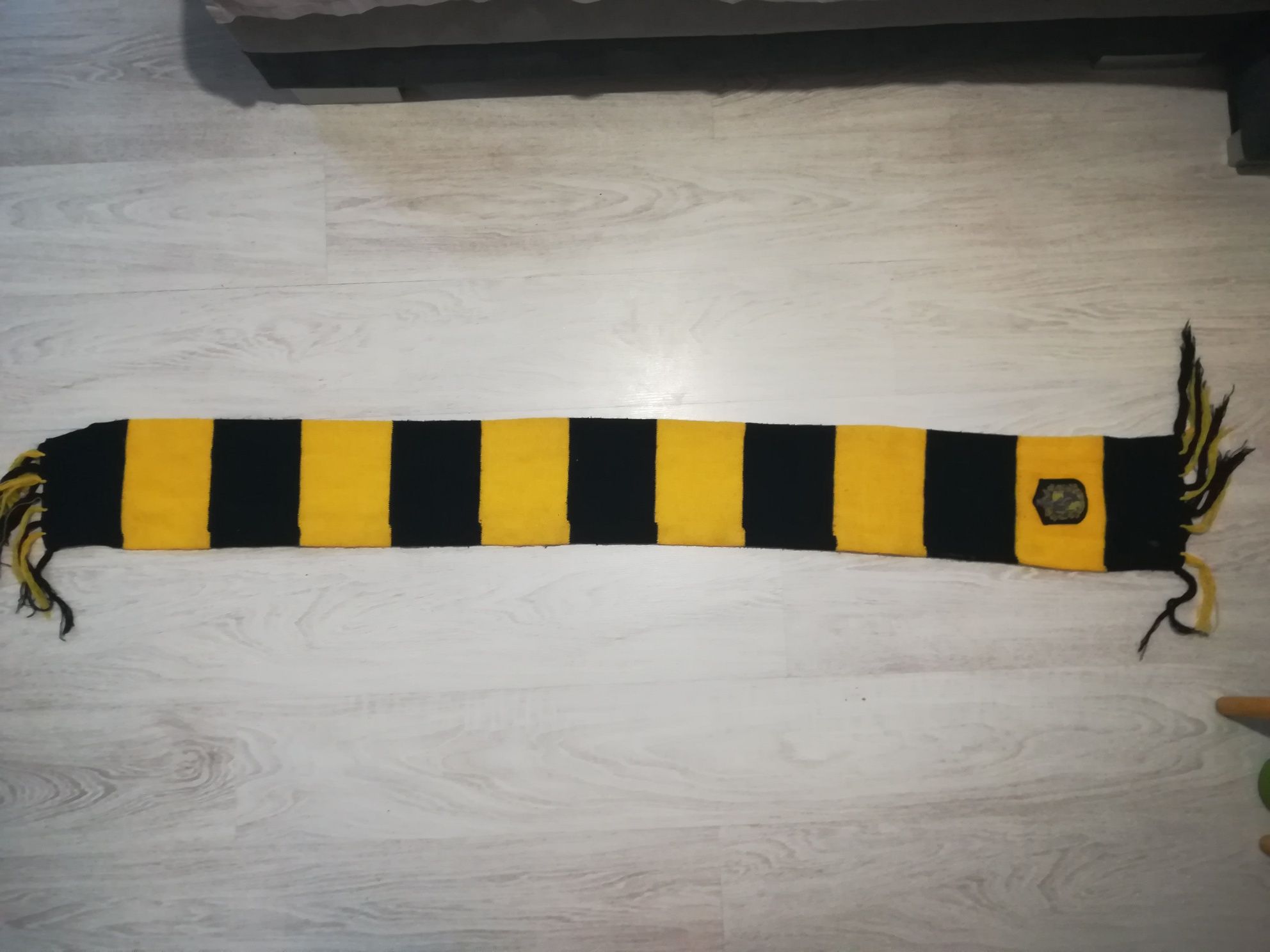 Szalik Harry Potter Hufflepuff