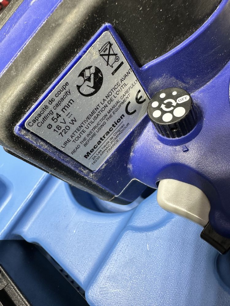 Резак для кабеля Кабелеріз акумуляторний Sicame esk50 Makita DTC103