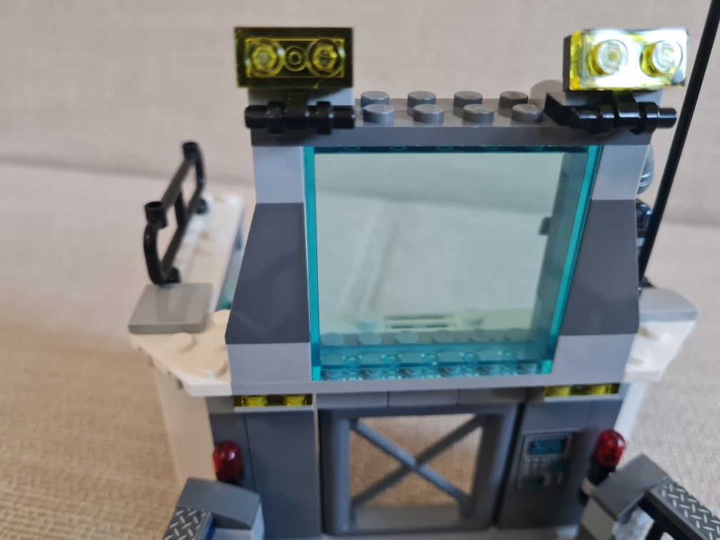 Klocki Lego Jurassic World 75927