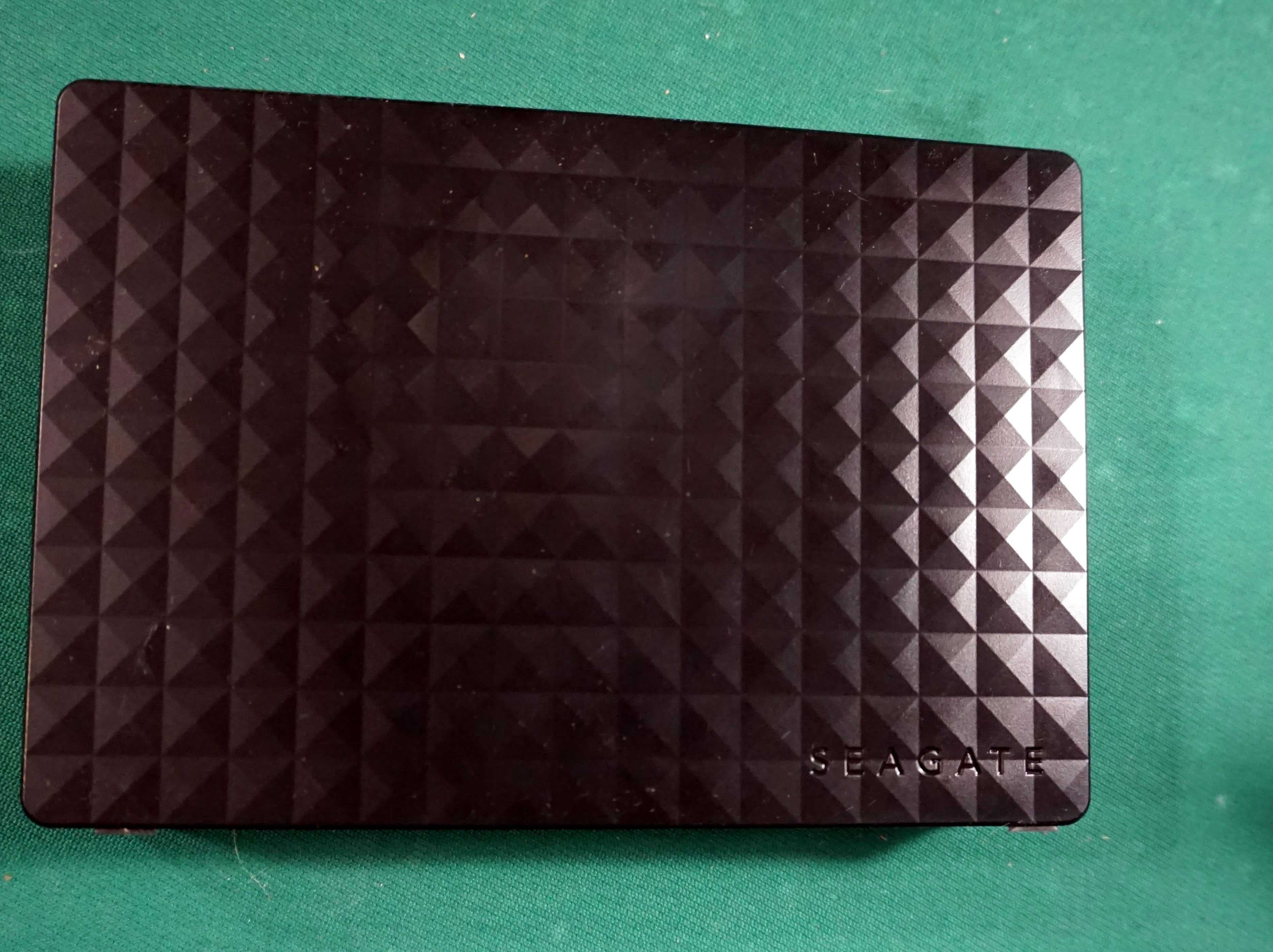 Zestaw 17 dysków, 2x12TB, 5x16TB, 10x18TB