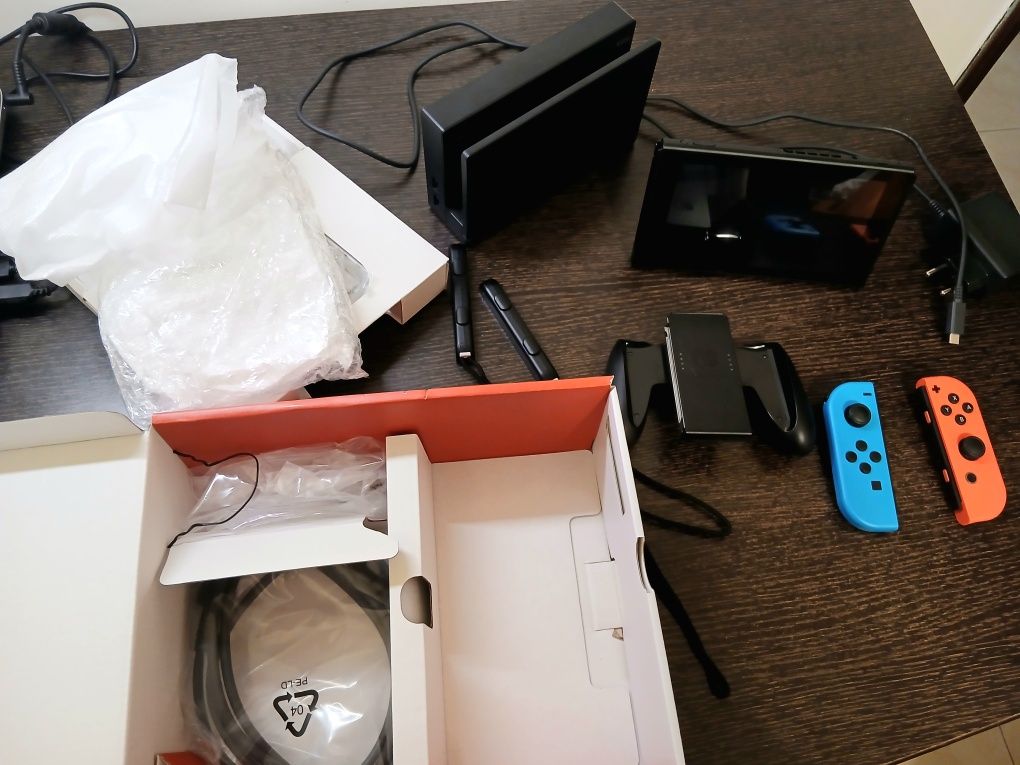 Nintendo Switch V2 Usado