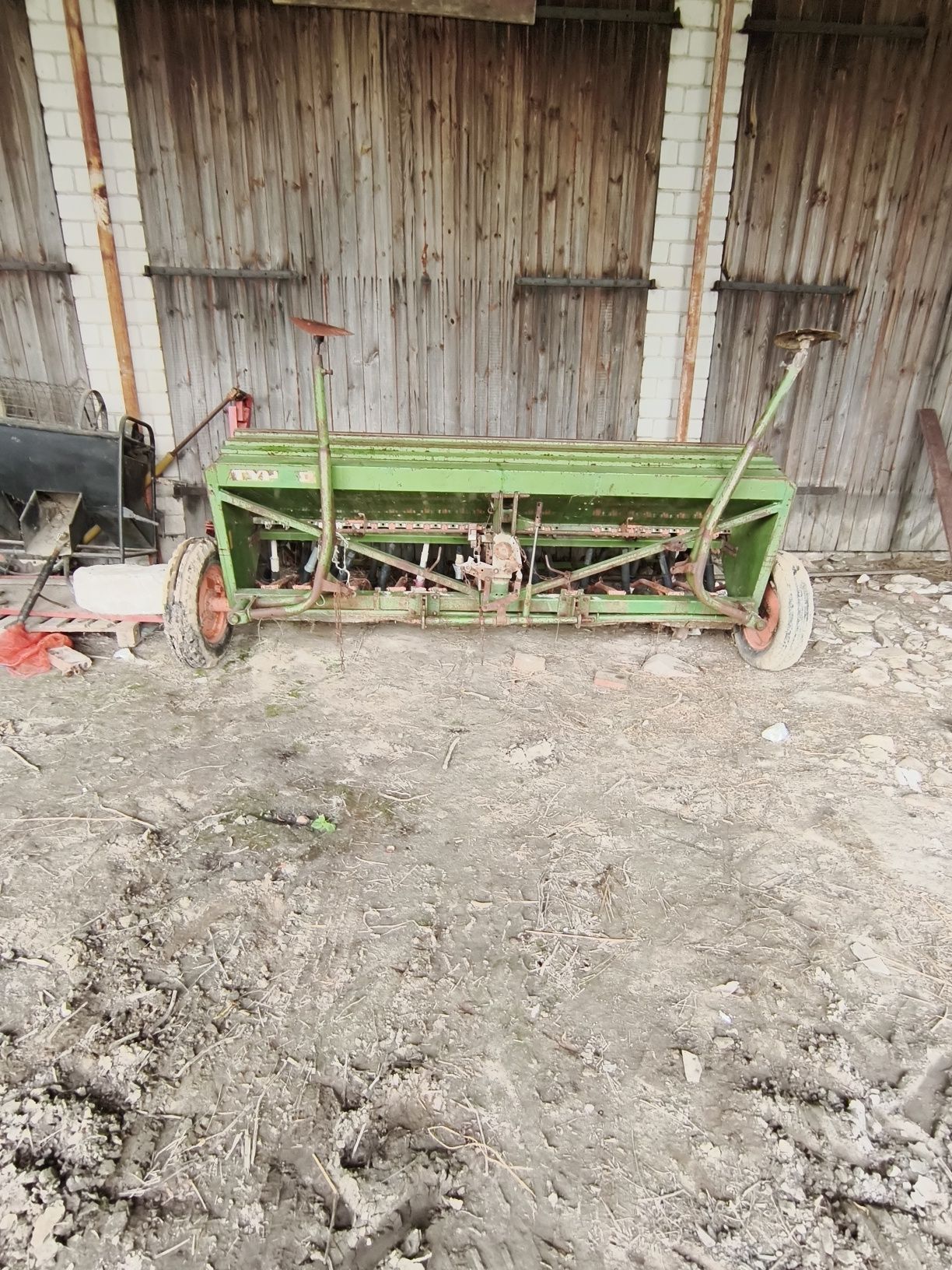 Siewnik Amazon d7 3m
