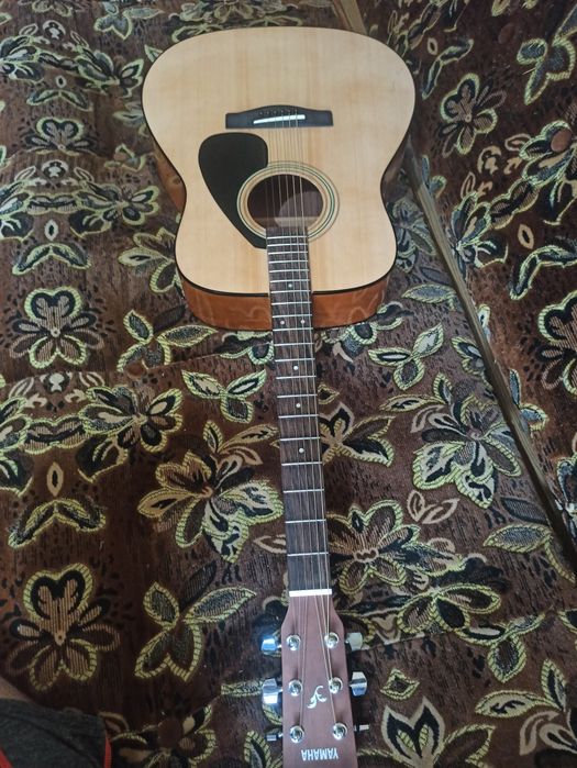 YAMAHA F310 состояние идеал!