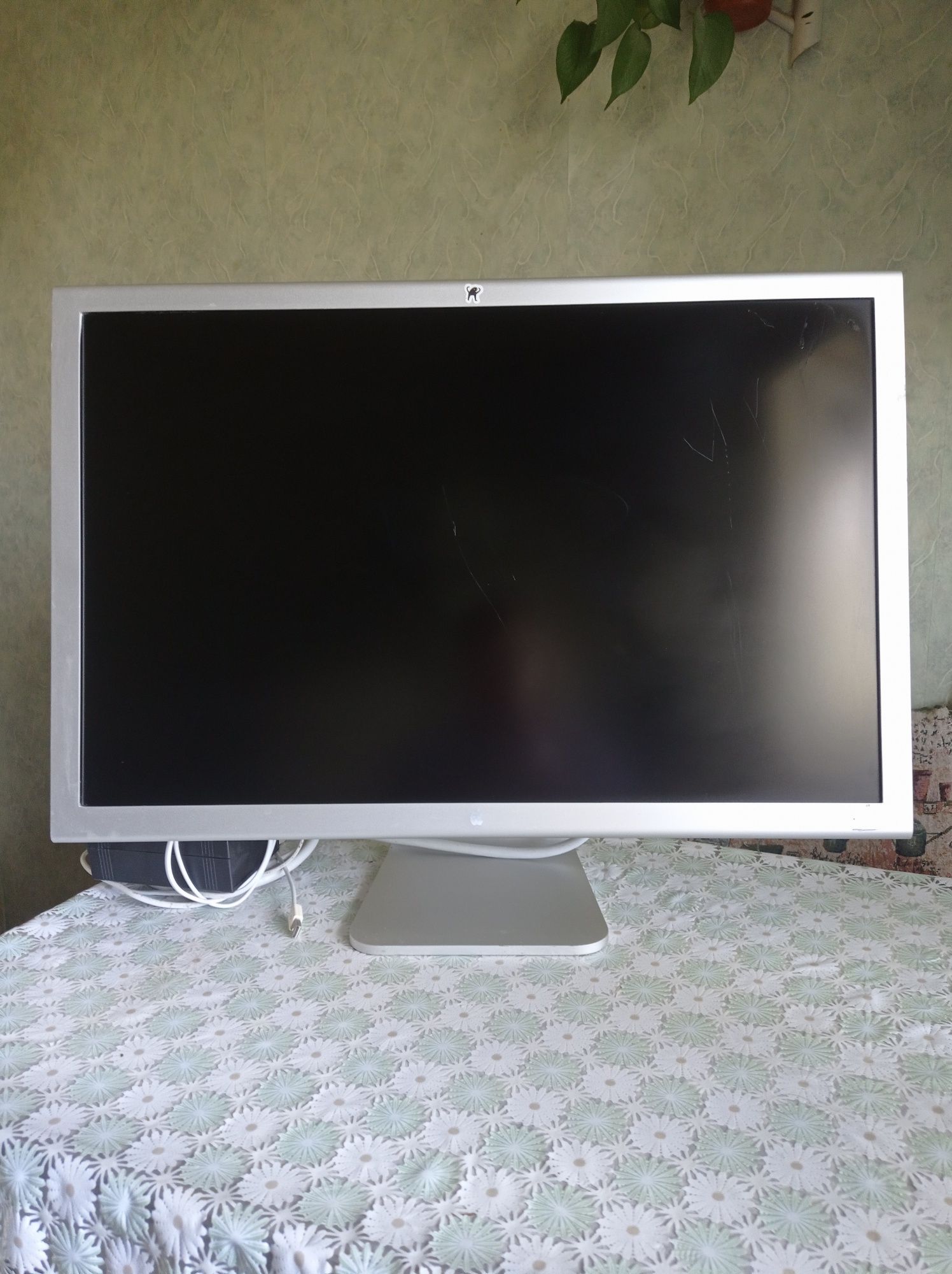 Apple Cinema HD Display 30"