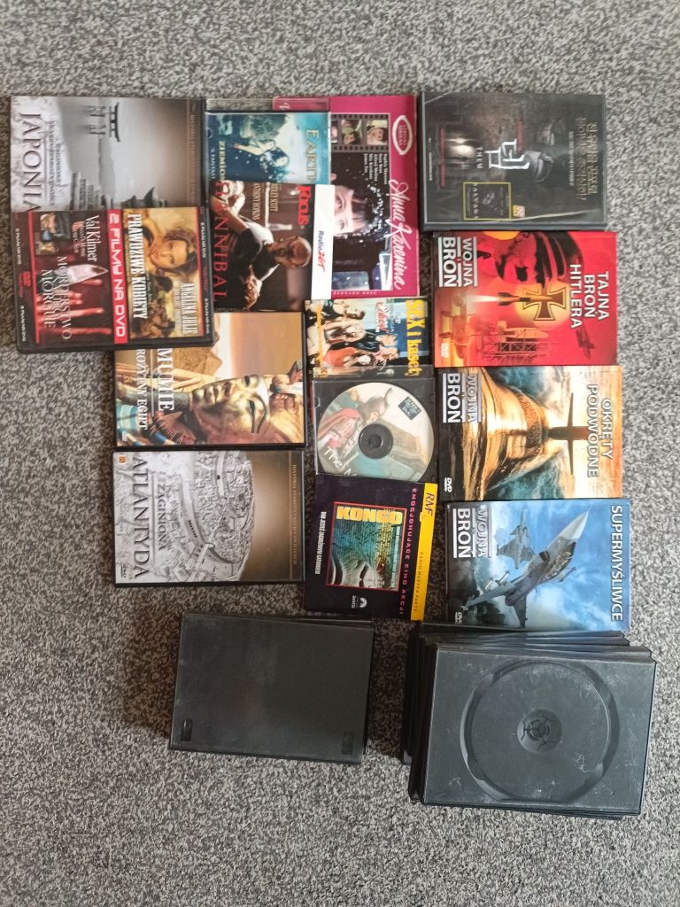 Płyty dvd zestaw plus pudełka