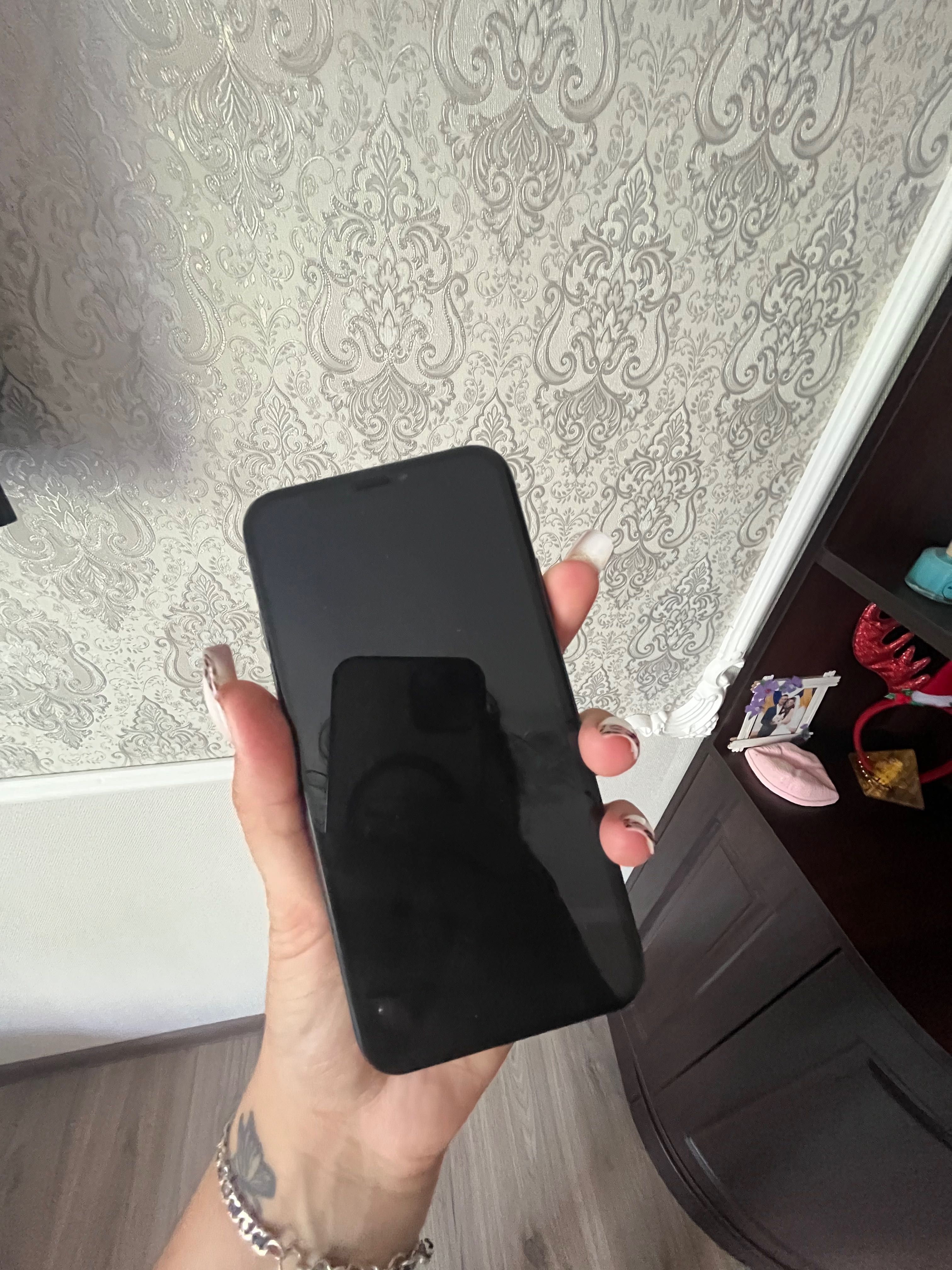 Айфон xs на 64гб