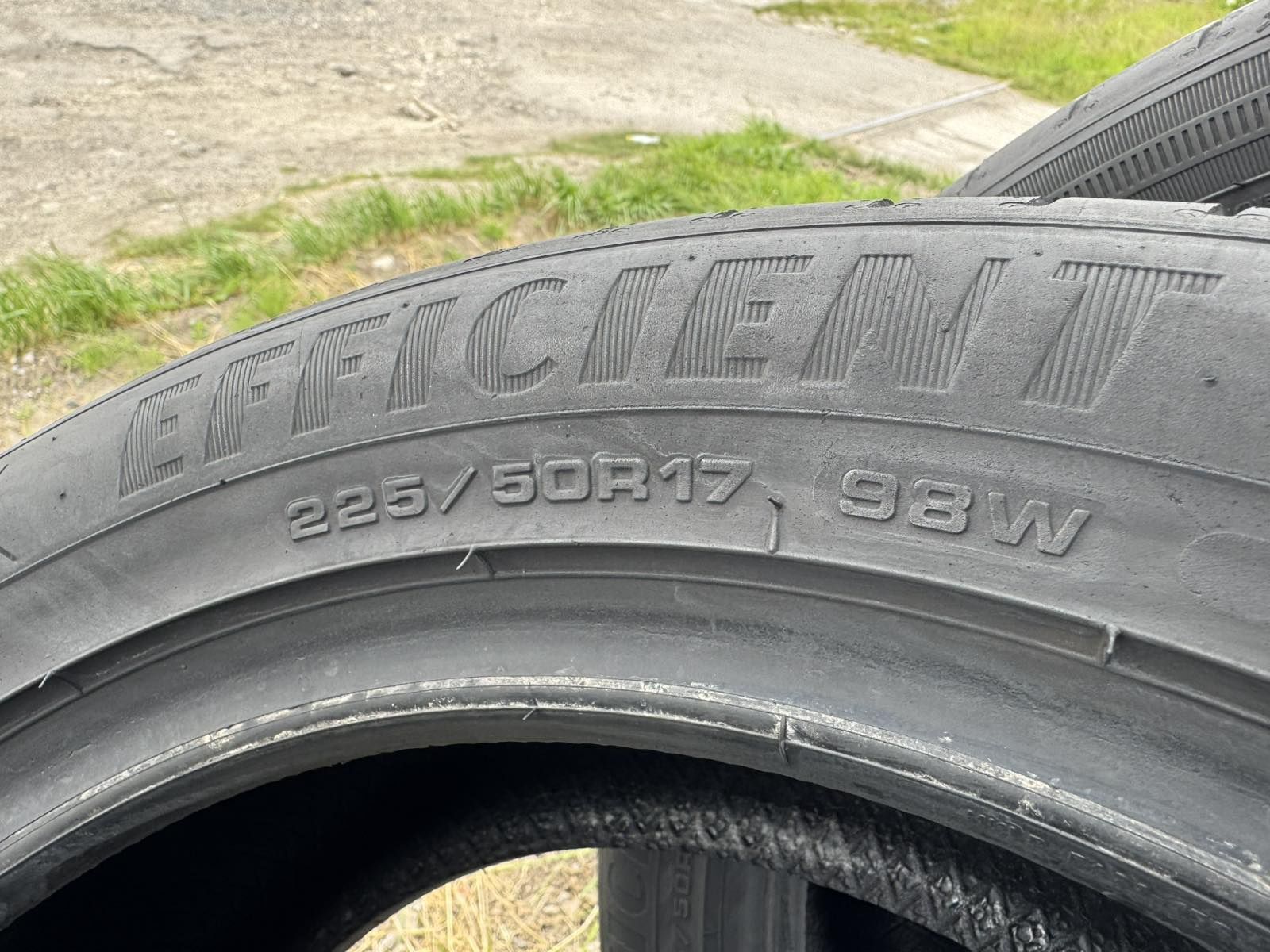 Літні шини Goodyear 225/50 R17