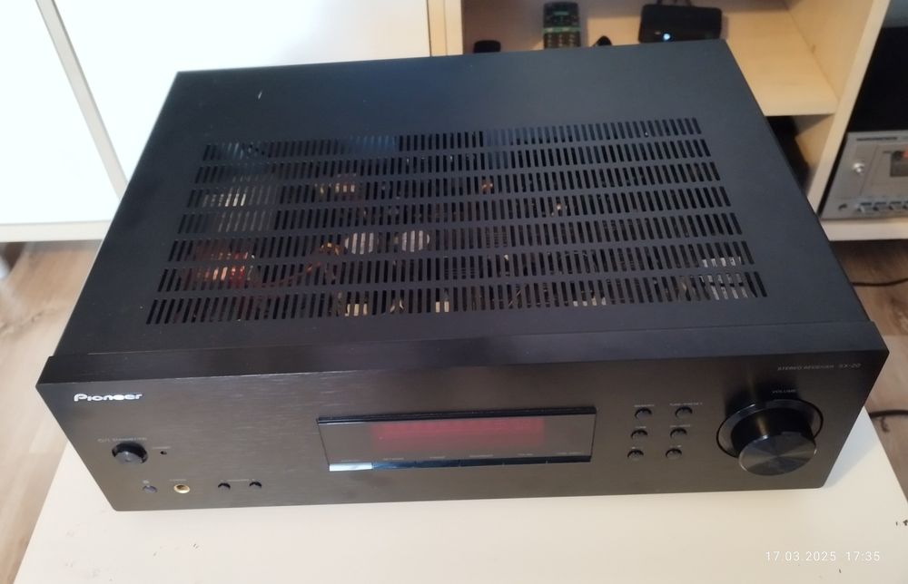 Amplituner stereo Pionier SX20