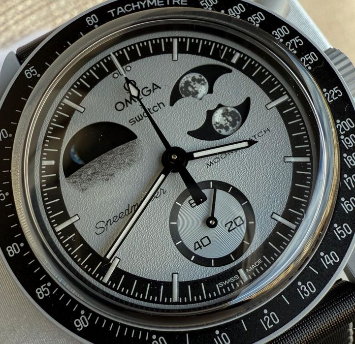 *NOVO* Omega x Swatch Speedmaster Mission to Earthphase (42mm)