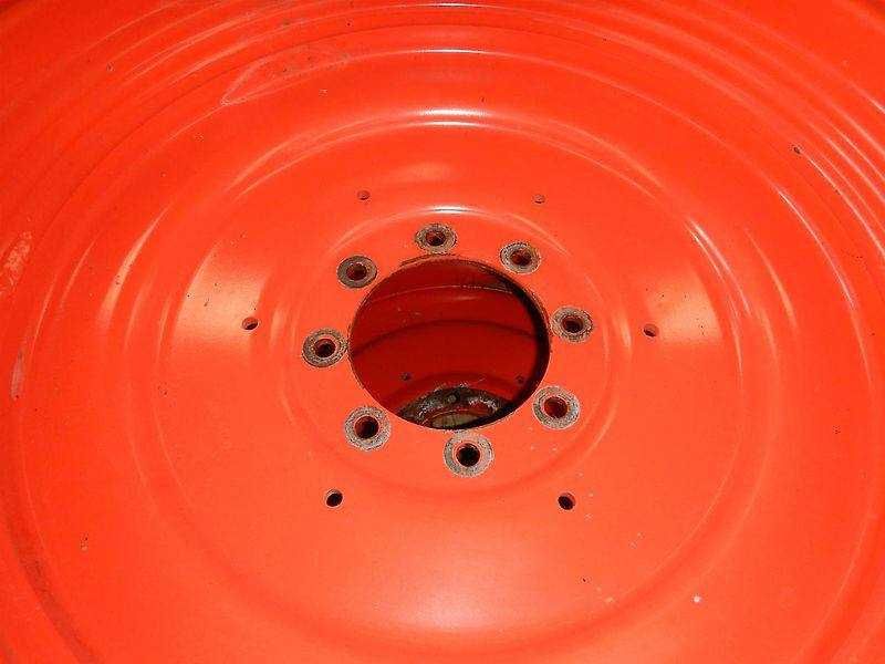 Шини б/у з дисками Kleber Traker 460/85 R38(18.4r38) 149A8 TL 2016р