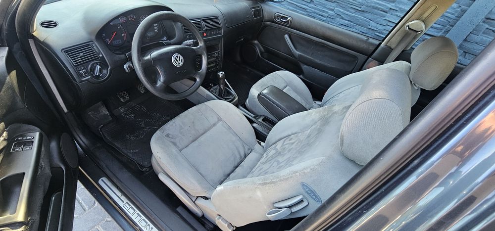 KUPIMY AUTO skup aut Vw Golf 4 2000r 1.9Tdi Klima hak holowniczy