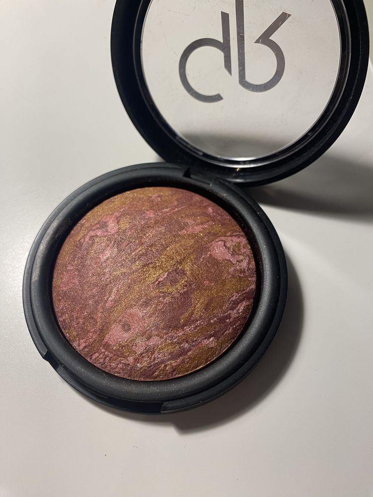 Golden Rose terracotta stardust 102