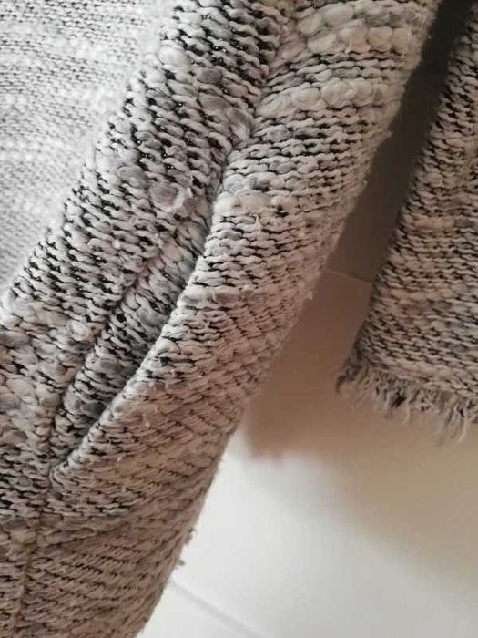 Kardigan damski z frędzlami frędzelkami szary, Stradivarius rozmiar M