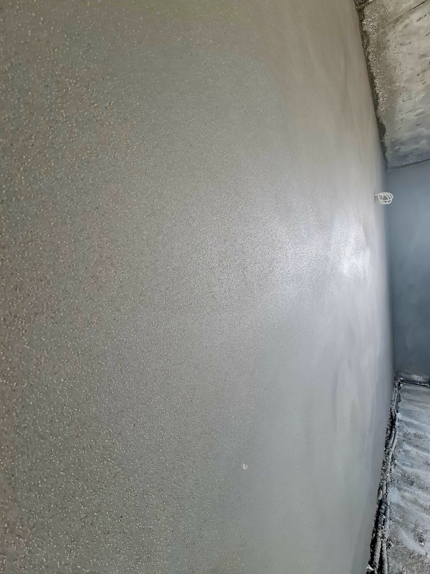 Najgładsze Tynki maszynowe gipsowe, cementowo wapienne  pod malowanie