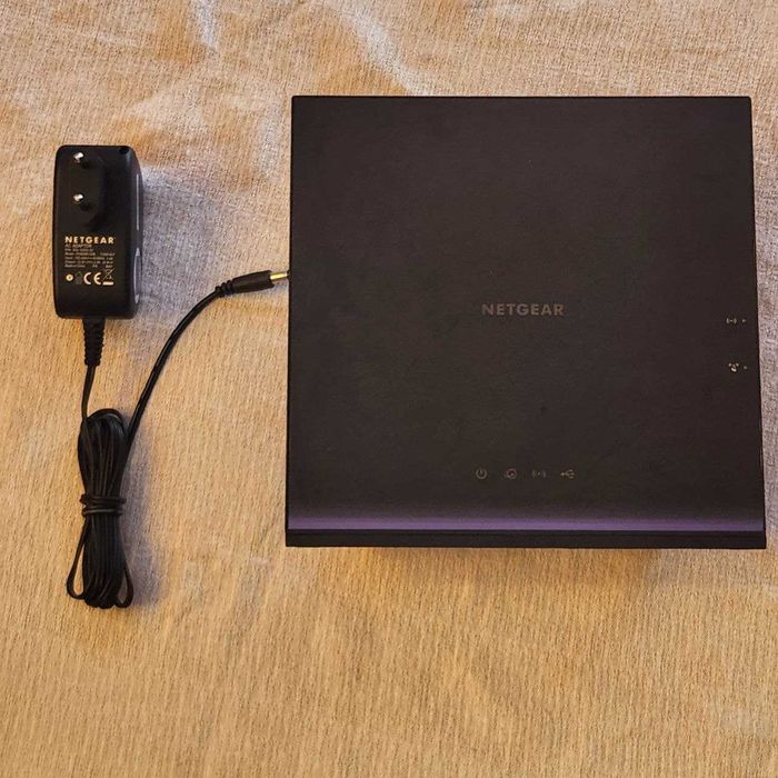 Netgear C6250 AC1600 WiFi роутер
