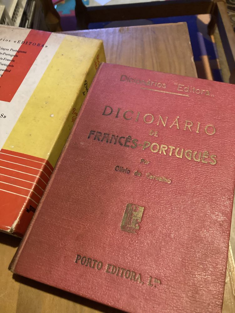Dicionário de Francês Português