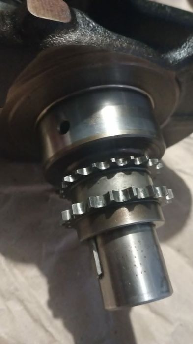 Колінвал Тайота Авенсист25 1az-fse 2.0 бензин +Подарунок ш