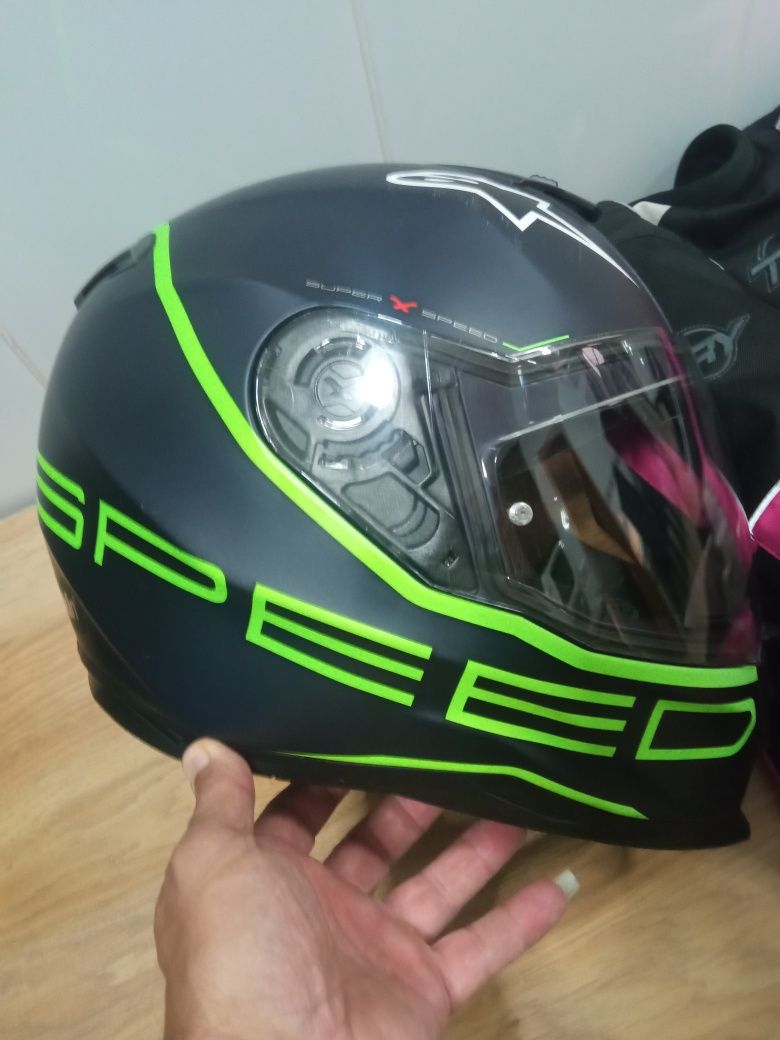 Vendo equipamento de moto