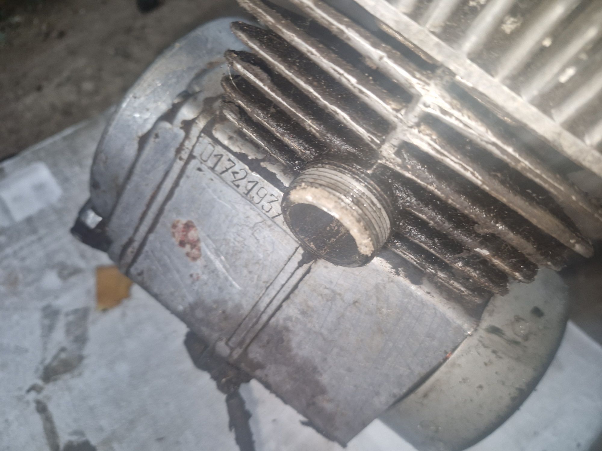 Silnik dezamet 017 romet komar 2352,motorynka pony itp