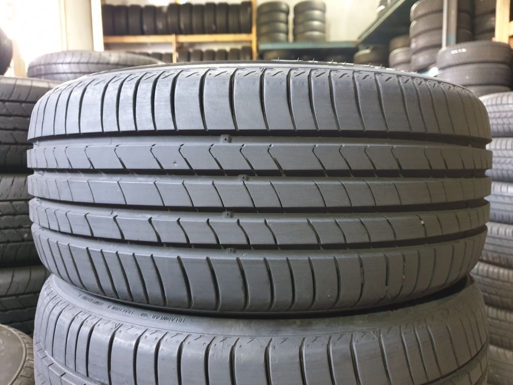 Літні шини KUMHO 215/45 R16 резина Р16