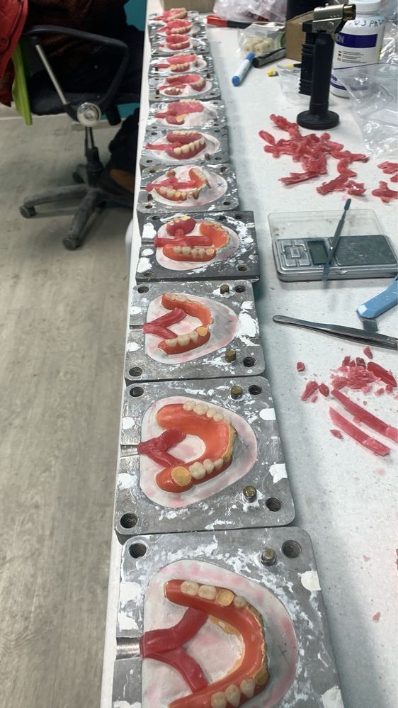Инжекция Починка зубных протезов, Vertex Acron и Acetal
