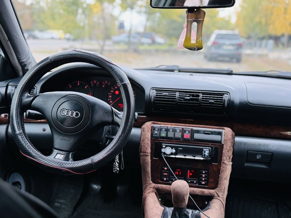 Продам Audi A4 турбодизель 1,9