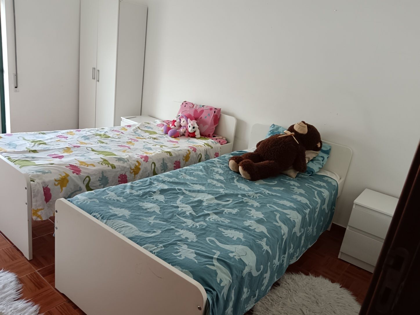 Apartamento T3 semi-equipado