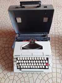 maquina de  escrever