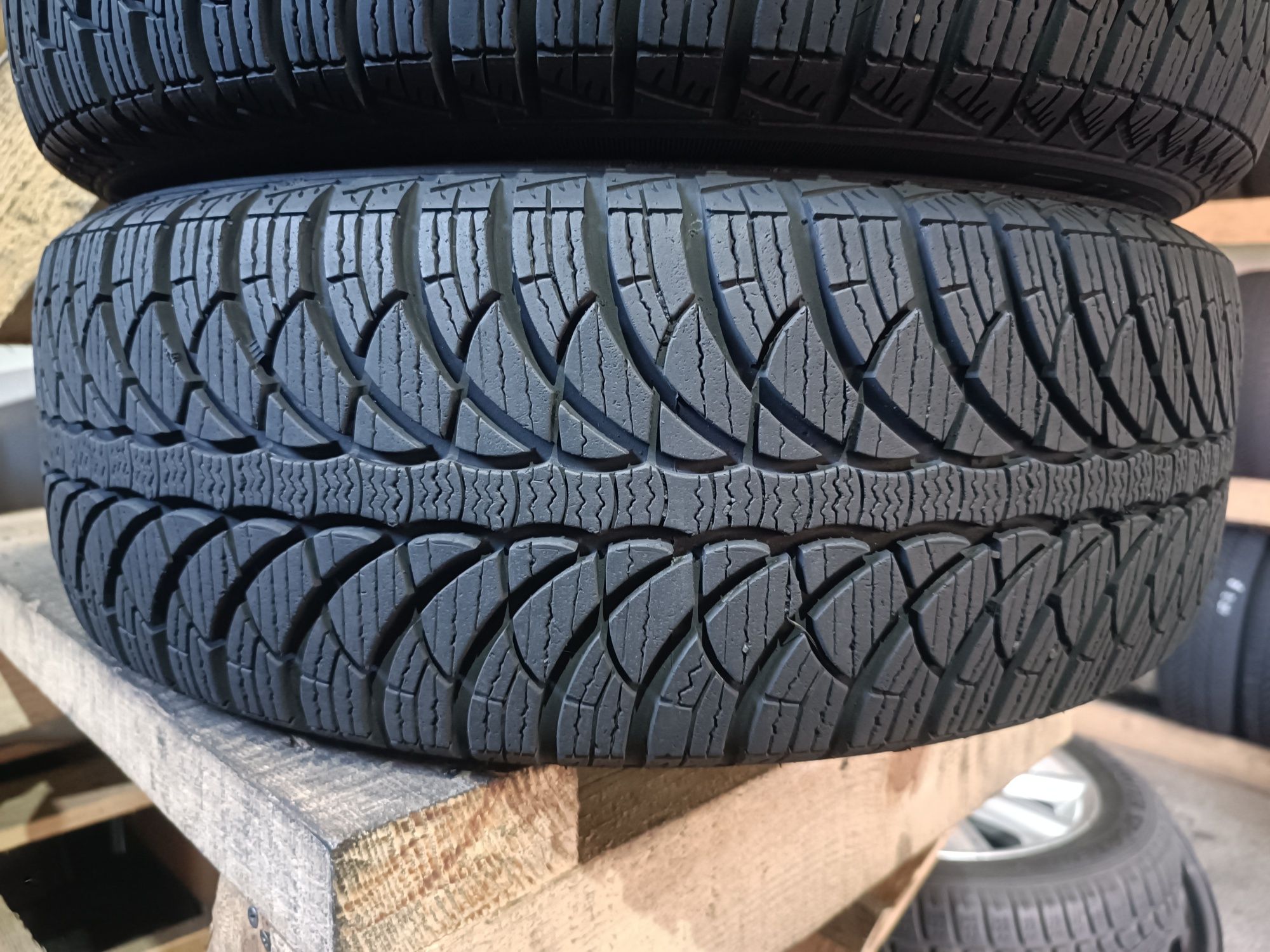 Зимові шини FULDA 205/60 R15 резина Р15