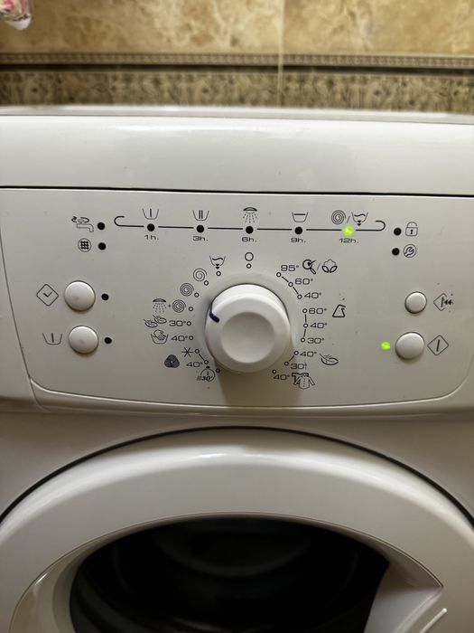Пральна машинка Wirpool