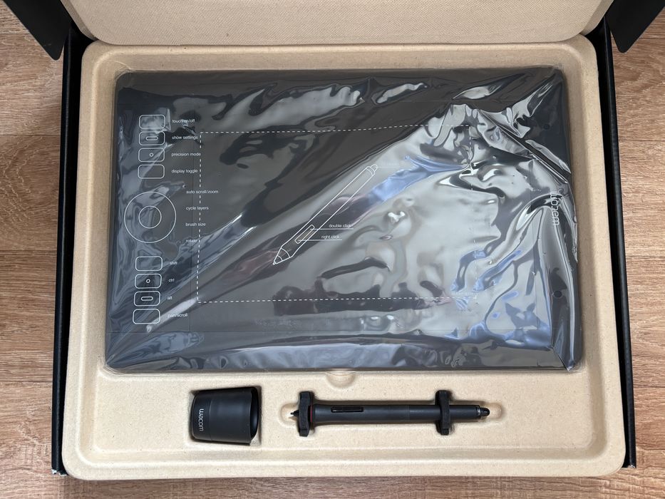 Графічний планшет Wacom Intuos5 Touch M