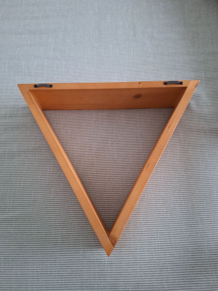 Conjunto prateleiras hexágono e triangulo